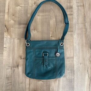 The SAK Vintage Crossbody Purse Bag Leather Turquoise‎ Blue Fabric Strap